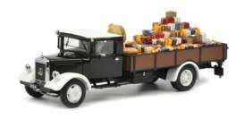 Mercedes Benz  - Lo 2750 Weihnachten black - 1:43 - Schuco - 3104 - schuco3104 | The Diecast Company