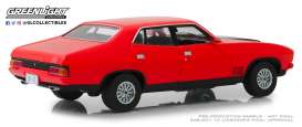Ford  - XB Falcon GT 4-doors Sedan 1974 red pepper - 1:18 - GreenLight - 18014 - gl18014 | The Diecast Company