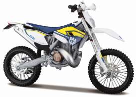 Husqvarna   - blue/white - 1:12 - Maisto - 39177A - mai39177A | The Diecast Company