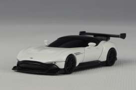Aston Martin  - Vulcan 2017 white - 1:87 - FrontiArt - HO-15 - FHO-15 | The Diecast Company