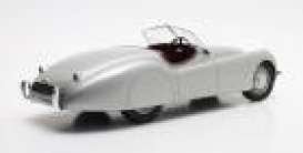 Jaguar  - 1953 silver - 1:12 - Matrix - 1001011 - 12ART1001011 | The Diecast Company