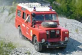 Range Rover  - Fire Truck  - 1:24 - Italeri - 3660 - ita3660 | The Diecast Company