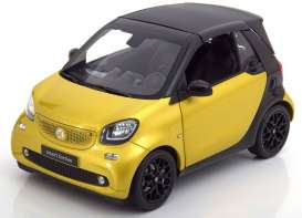 Smart  - Fortwo Cabrio A453 2014 yellow/black - 1:18 - Norev - 183430 - norB66960289 | The Diecast Company