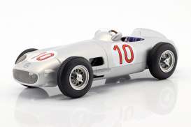 Mercedes Benz  - W196 1955 silver - 1:18 - iScale - 118000000010 - iscale118010 | The Diecast Company