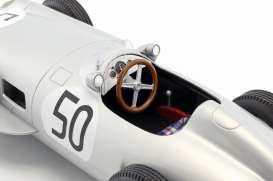 Mercedes Benz  - W196 1955 silver - 1:18 - iScale - 118000000013 - iscale1180013 | The Diecast Company