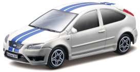 Ford  - white/blue - 1:43 - Bburago - 30159w - bura30159w | The Diecast Company