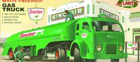 White  - Freuhauf Gas Truck  - 1:48 - Atlantis - AMCH1402 - AMCH1402 | The Diecast Company