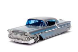 Chevrolet  - Impala 1958 chrome/blue - 1:24 - Jada Toys - 45000 - jada45000 | The Diecast Company