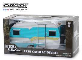 Catolac DeVille Travel Trailer  - white/blue - 1:24 - GreenLight - 18450A - gl18450A-GM | The Diecast Company