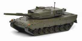 Leopard  - 2A1 Panzer green - 1:87 - Schuco - 26422 - schuco26422 | The Diecast Company