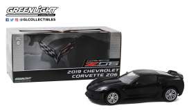 Chevrolet  - Corvette Coupé 2019 black - 1:24 - GreenLight - 18255 - gl18255 | The Diecast Company