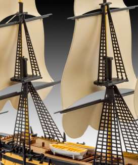 Boats  - HMS Victory  - 1:450 - Revell - Germany - 05819 - revell05819 | The Diecast Company