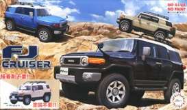 Toyota  - FJ Cruiser beige - 1:24 - Fujimi - 066172 - fuji066172 | The Diecast Company