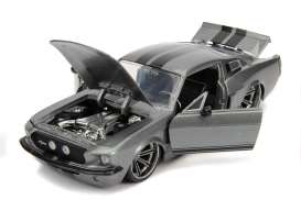 Shelby  - GT500 1967 grey/black - 1:24 - Jada Toys - 31452 - jada31452gy | The Diecast Company