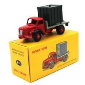 Berliet  - Plateau  red/grey - 1:43 - Magazine Models - DT2576016 - magDT2576016 | The Diecast Company