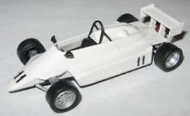 Russian Cars  - white - 1:43 - Magazine Models - magrus127 | The Diecast Company