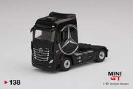 Mercedes Benz  - Actros  black - 1:64 - Mini GT - mgt00138 - MGT00138rhd | The Diecast Company