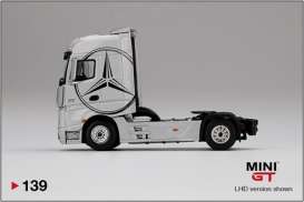 Mercedes Benz  - Actros  silver - 1:64 - Mini GT - mgt00139 - MGT00139lhd | The Diecast Company