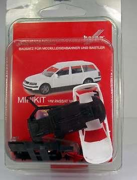 Volkswagen  - Passat white - 1:87 - Herpa - H012249-005 - herpa012249-005 | The Diecast Company