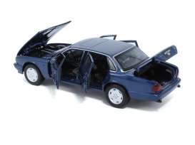 Jaguar  - XJ6 blue - 1:32 - Tayumo - 32110014 - tay32110014 | The Diecast Company