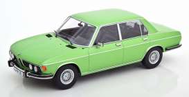 BMW  - 3.0S 1971 light green - 1:18 - KK - Scale - 180404 - kkdc180404 | The Diecast Company