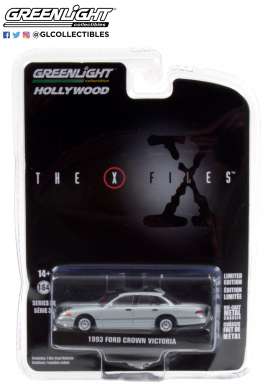 Ford  - Crown Victoria 1993  - 1:64 - GreenLight - 44910E - gl44910E | The Diecast Company