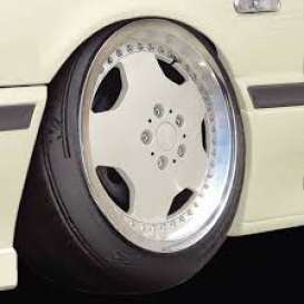 Wheels & tires  - 1:24 - Aoshima - 06117 - abk06117 | The Diecast Company