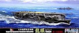 Boats  - Ryuhou 1942  - 1:700 - Fujimi - 431079 - fuji431079 | The Diecast Company