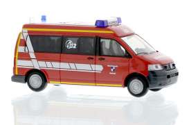 Volkswagen  - T5 red - 1:87 - Rietze - R51928 - RZ51928 | The Diecast Company
