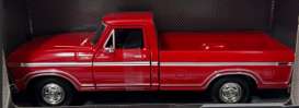 Ford  - 1979 red - 1:24 - Motor Max - 79346C - mmax79346rwh | The Diecast Company
