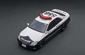 Toyota  - Crown GRS180 white/black - 1:18 - Ignition - IG2049 - IG2049 | The Diecast Company