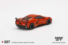 Chevrolet  - Corvette Stingray 2020 orange - 1:64 - Mini GT - 00227-L - MGT00227lhd | The Diecast Company