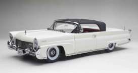 Lincoln  - Mark III Closed Convertible 1958 white - 1:18 - SunStar - 4709 - sun4709 | The Diecast Company