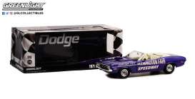 Dodge  - Challenger 1971 purple - 1:18 - GreenLight - 13617 - gl13617 | The Diecast Company