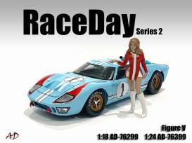 Figures  - Race Day II Figure V 2021  - 1:18 - American Diorama - 76299 - AD76299 | The Diecast Company