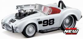 Shelby  - Cobra 1964 white - 1:64 - Maisto - 20-15551 - mai15551 | The Diecast Company