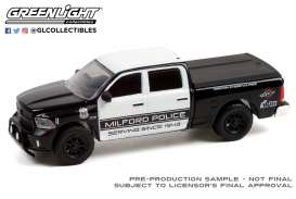 Ram  - 1500 SSV 2017 white/black - 1:64 - GreenLight - 42980E - gl42980E | The Diecast Company