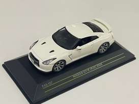 Nissan  - GT-R R35 2008 pearl-white - 1:43 - First 43 - F43157 - F43-157 | The Diecast Company