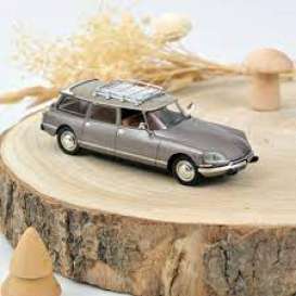 Citroen  - DS 23 Break 1974 scarabee brown - 1:43 - Norev - 155047 - nor155047 | The Diecast Company
