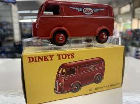 Peugeot  - Fourgon Tole  red - Magazine Models - 5720cmc027 - magDT5720cmc027 | The Diecast Company