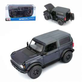 Ford  - Bronco Wildtrak 2021 blue - 1:18 - Maisto - 31456b - mai31456b | The Diecast Company