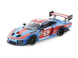 Porsche  - Spa 935/19 Herbert Motorsport 2019 blue/red - 1:18 - Minichamps - 155067596 - mc155067596 | The Diecast Company