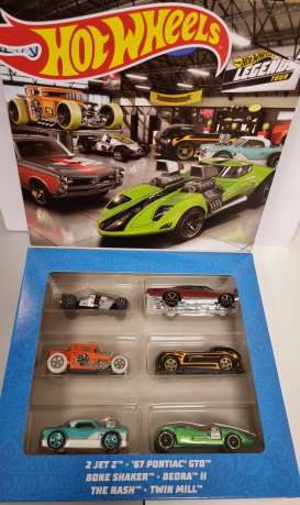 Assortment/ Mix  - Fahrer Aud Der Autobahn various - 1:64 - Hotwheels - HDH52 - hwmvHDH52 | The Diecast Company