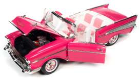 Chevrolet  - Convertible *Barbie* 1957 pink - 1:18 - Auto World - AWSS128 - AWSS128 | The Diecast Company