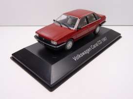 Volkswagen  - Carat CD Passat 1987 red - 1:43 - Magazine Models - AQV32 - magARGAQV32 | The Diecast Company
