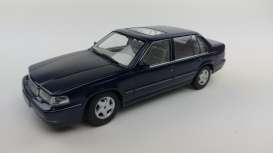 Volvo  - 960 1996 dark blue metallic - 1:18 - Triple9 Collection - 1800302 - T9-1800302 | The Diecast Company