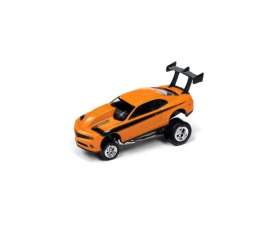 Chevrolet  - Camaro (Zingers) 2011 orange - 1:64 - Johnny Lightning - SP250A - JLSP250A | The Diecast Company