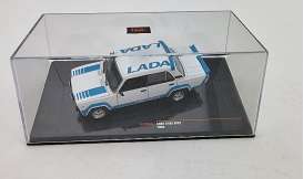 Lada  - 2105 VFTS 1983 white - 1:43 - IXO Models - CLC398N - ixCLC398N | The Diecast Company