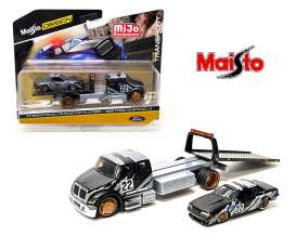 International Ford - Durastar & Ford Mustang LX black/silver - 1:64 - Maisto - 15055 - mai15055MJbks | The Diecast Company