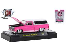 Chevrolet  - Cheyenne 10 1973 bright pink/white - 1:64 - M2 Machines - 31500RZ02 - M2-31500RZ02C | The Diecast Company